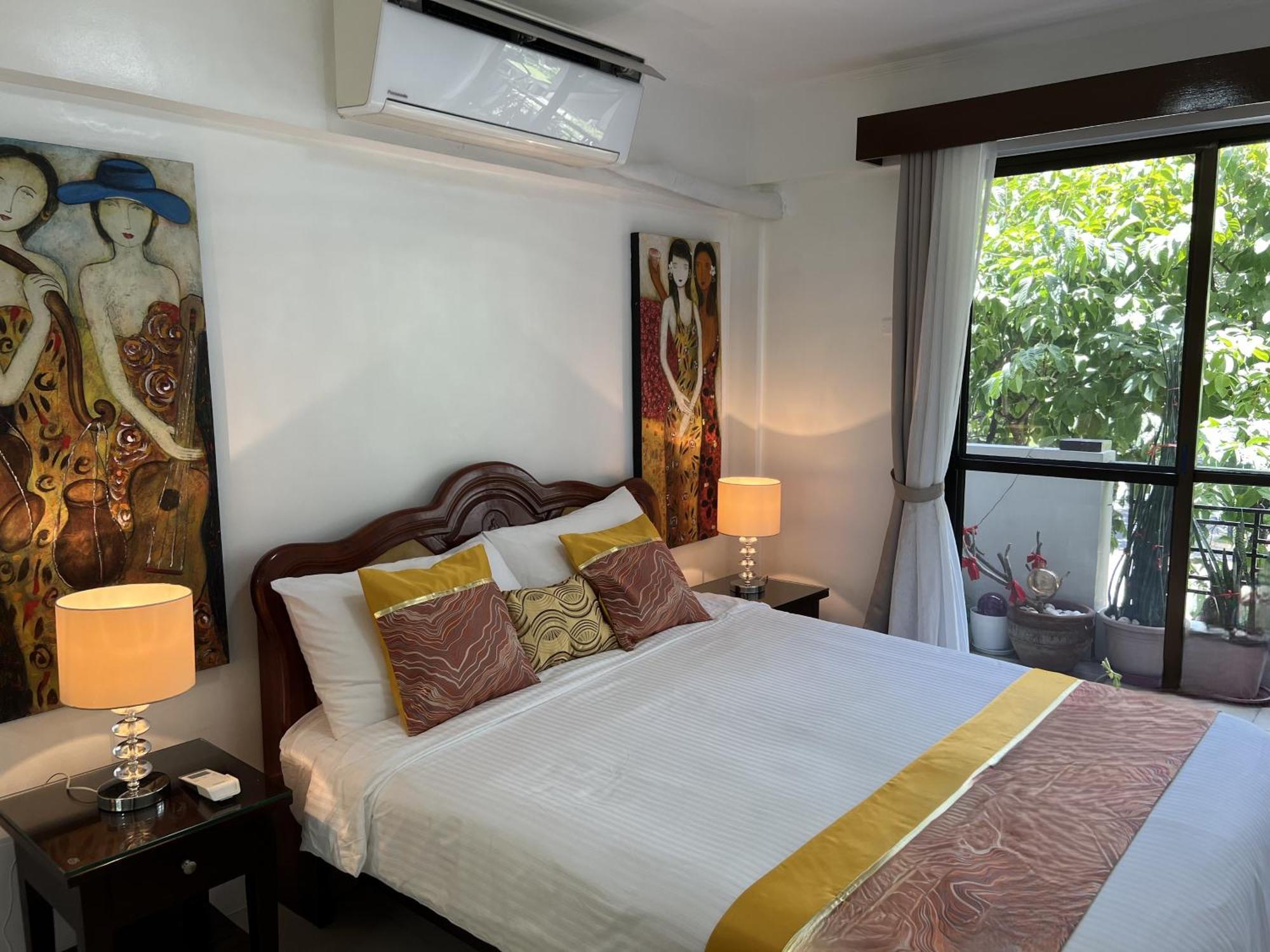 Stunning 2Br Apt, 65 Sq M Netflix At Rosewood Pointe Residences Near Bgc Manila Exterior photo